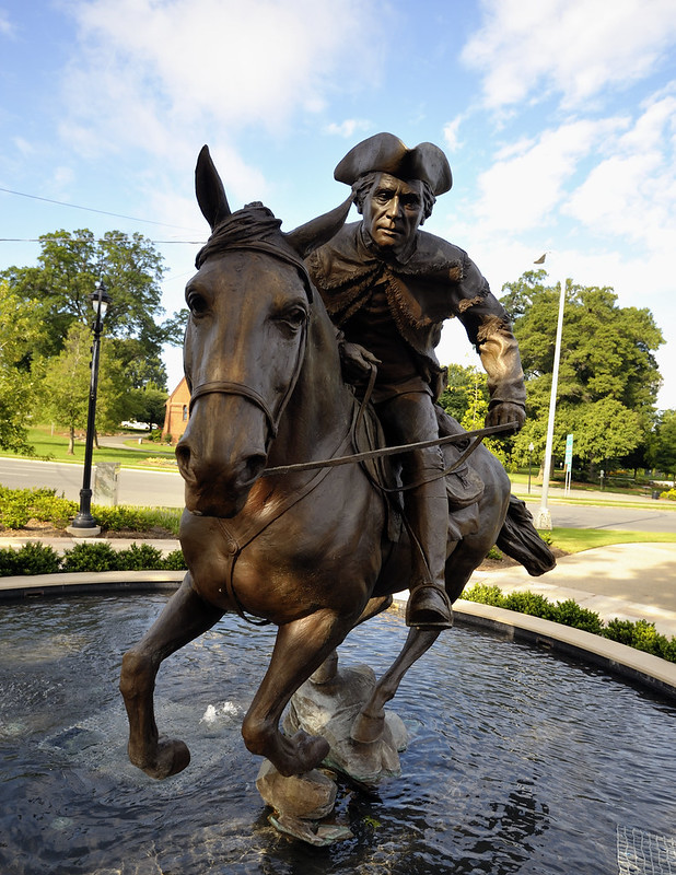 Captain Jack statue on South Kings Drive