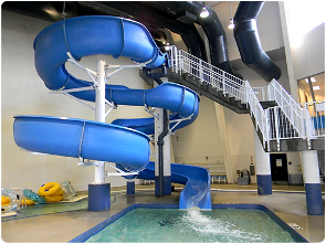 The three-story slide at Ray's Splash Planet